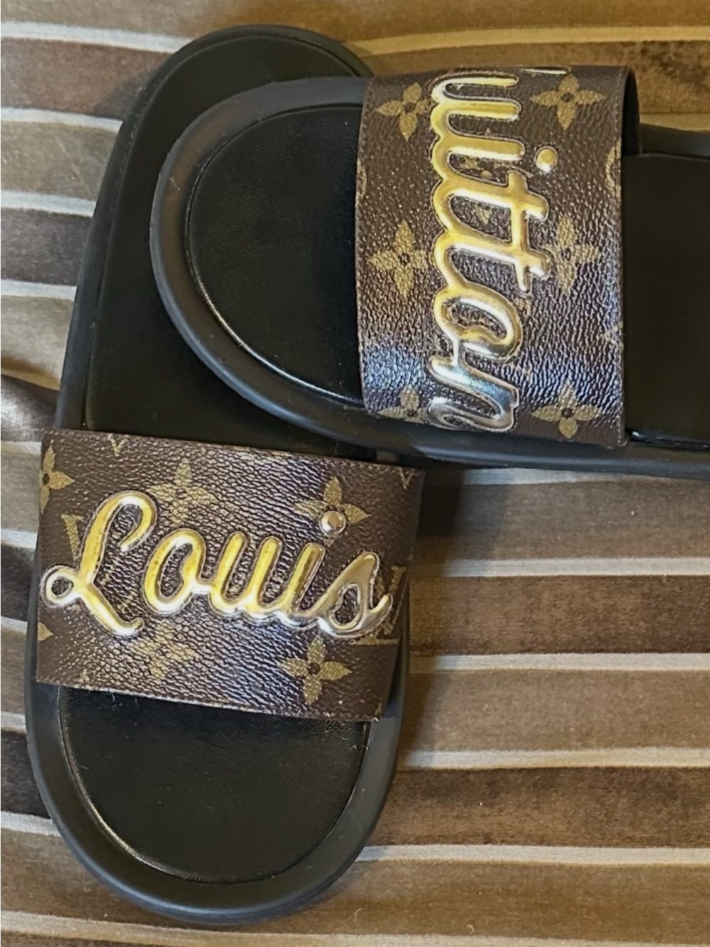 Louis Vuitton Brown and Gold Monogram Slide Sandals - Picture 2 of 9